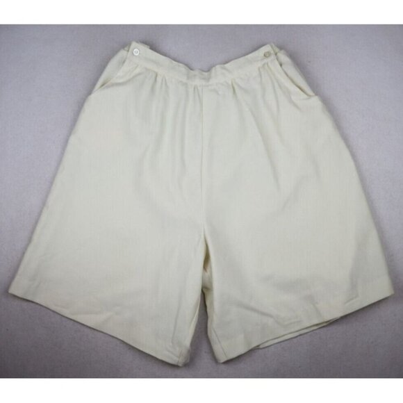 VINTAGE WOMEN'S IVORY WHITE HIGH WAIST WIDE LEG SHORTS - VICKI WAYNE'S - SIZE 36 - Picture 2 of 9